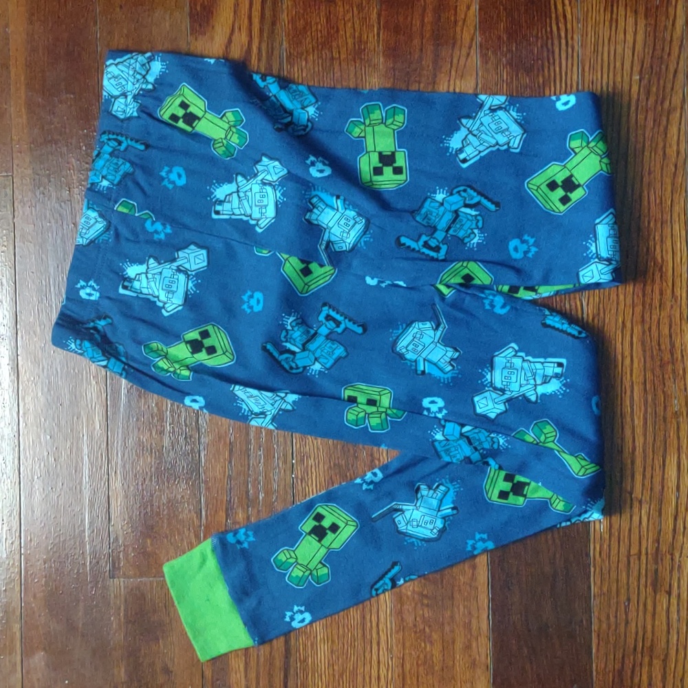 Minecraft pajama set size 12 NWT